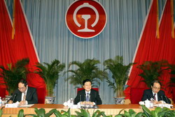 ȫ��(gu��)�F·������(hu��)�h��(b��o)�棺�������F��ʽ���(xi��ng)